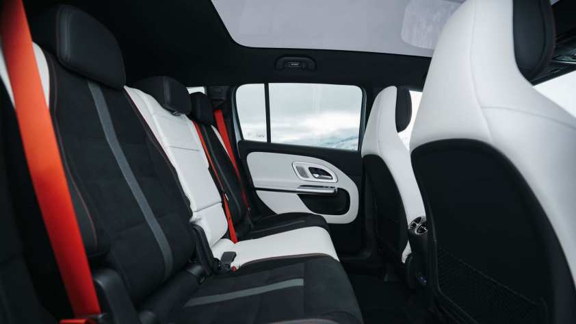 بنز GLB مدل 2026