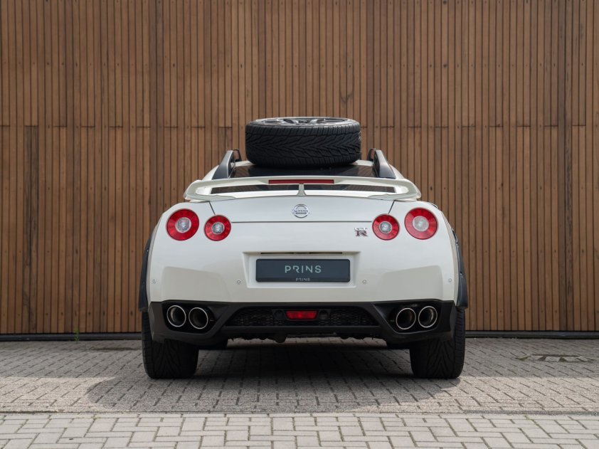 نیسان GT-R آفرودی