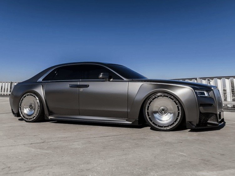 رولزرویس گوست وانتـا