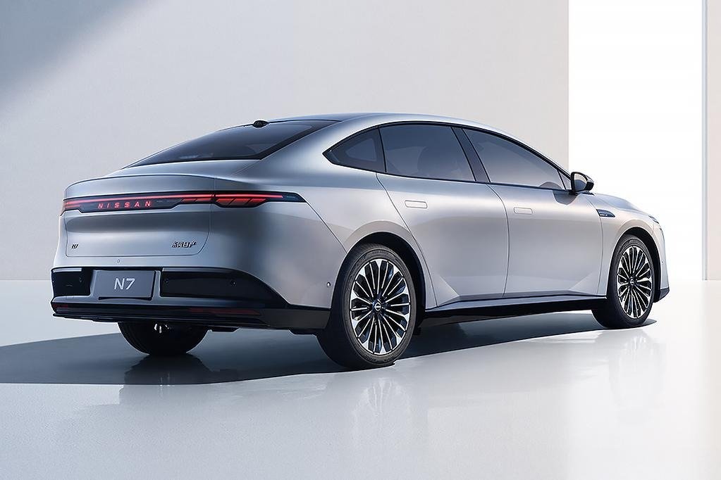 نیسان N7