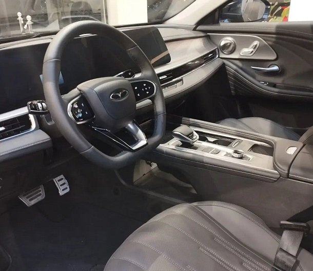 آریزو 8 پلاگین هیبرید