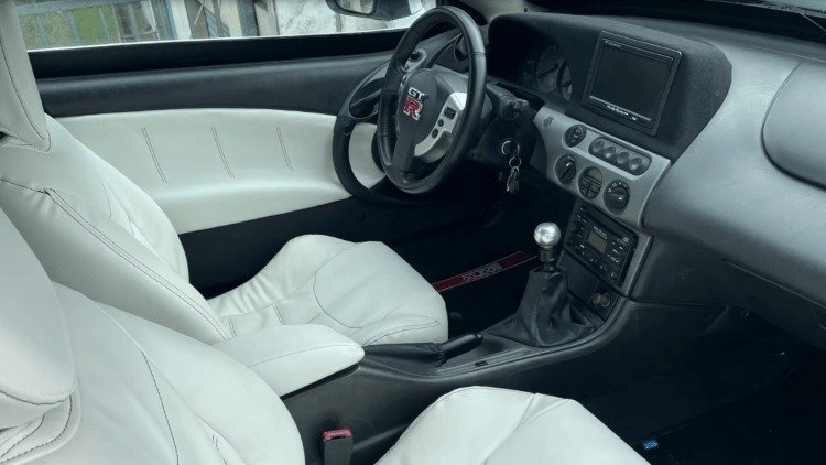 نسخه 9 هزار دلاری نیسان GT-R