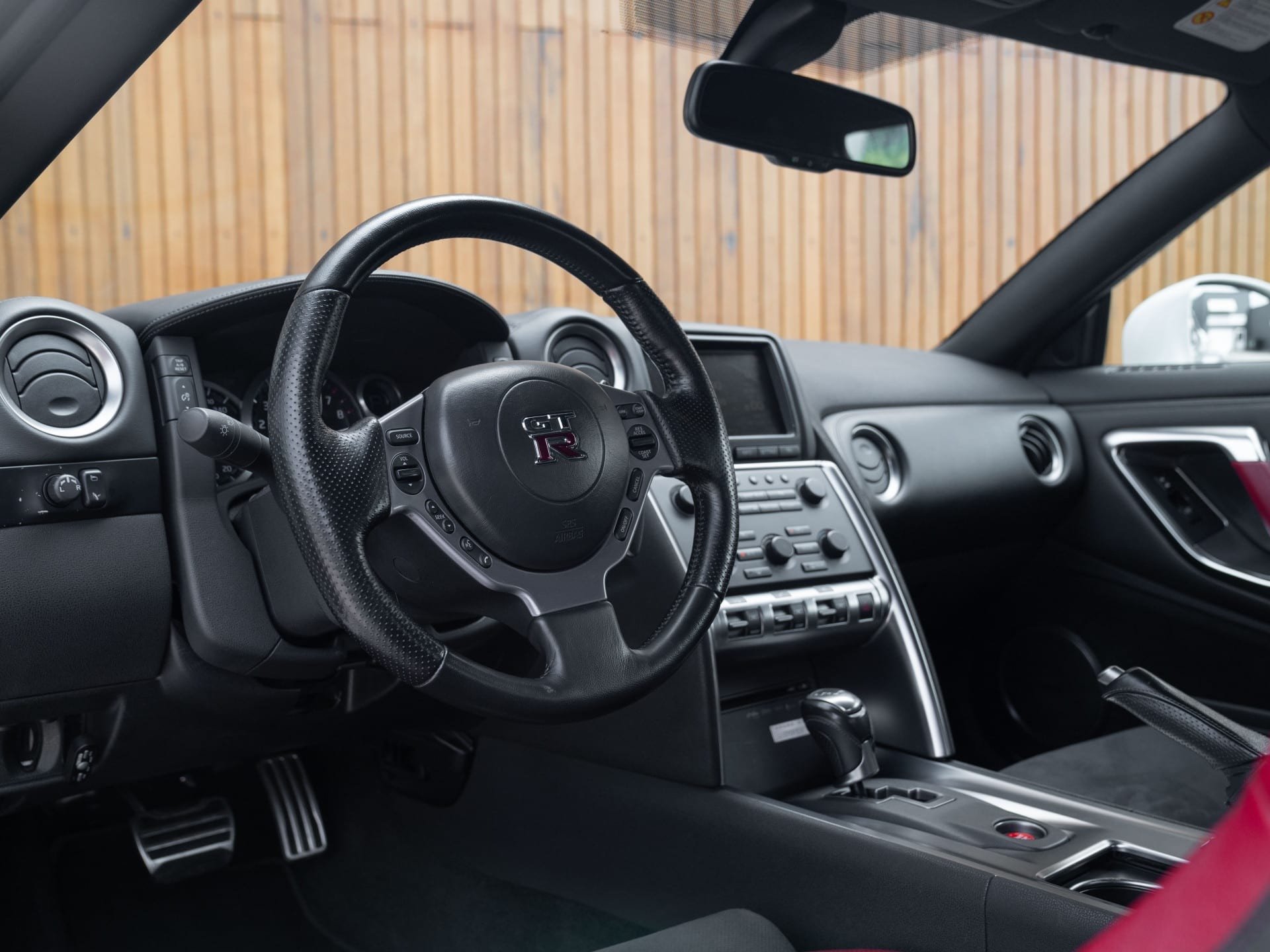 نیسان GT-R آفرودی