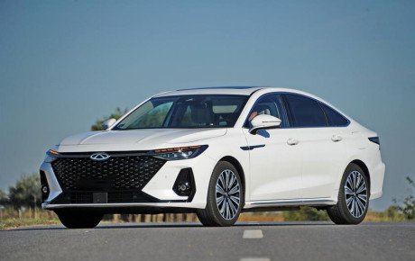 ورود آریزو ۸ پلاگین هیبرید به بازار ایران