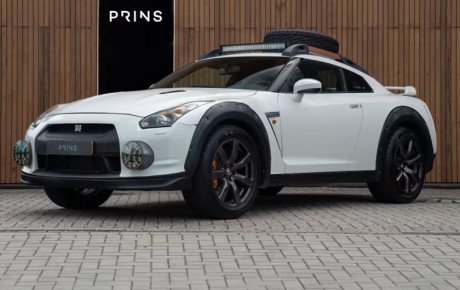 نیسان GT-R آفرودی