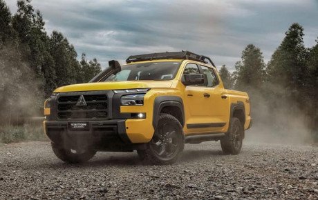 میتسوبیشی ترایتون ساوانا