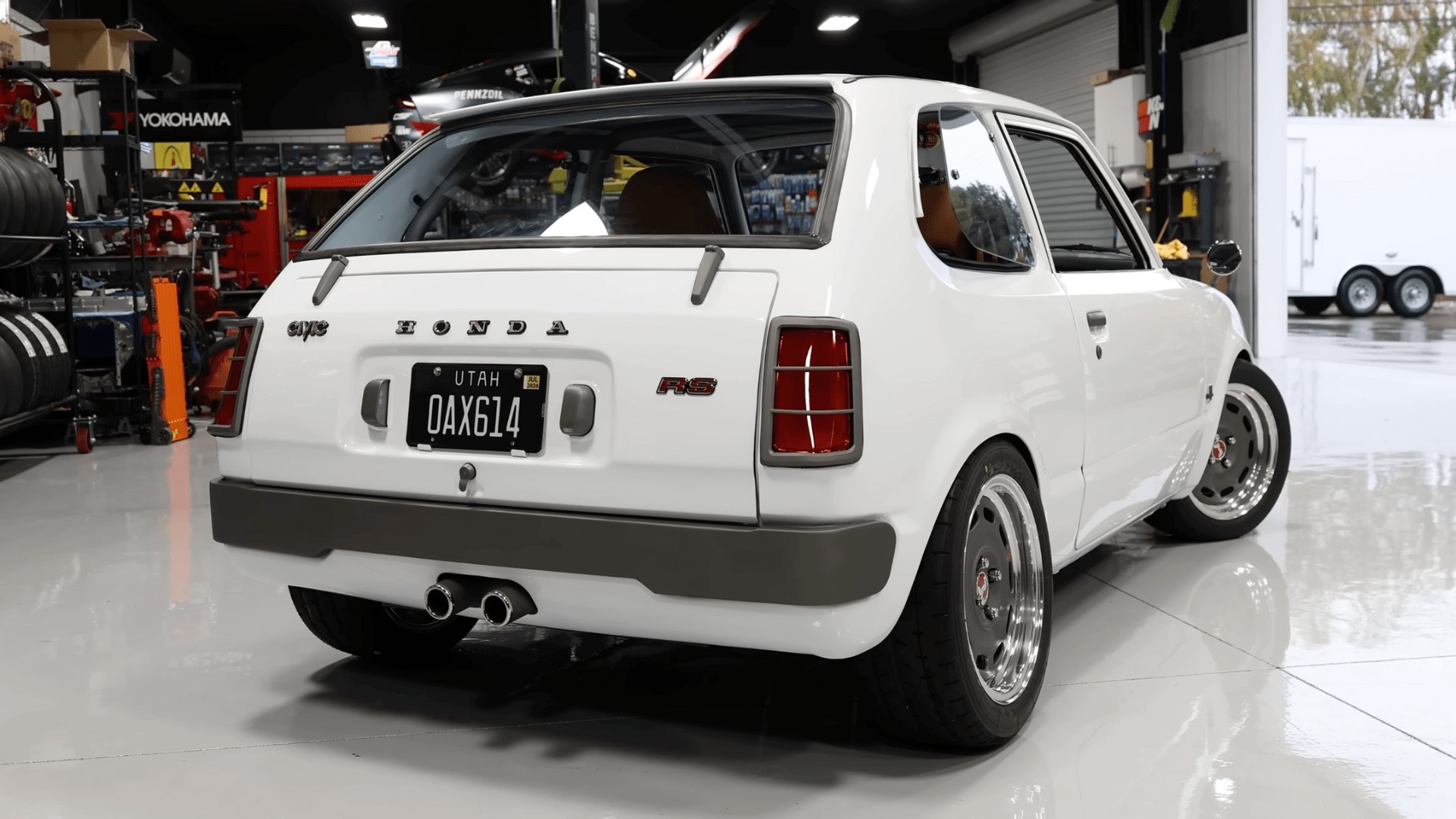 هوندا سیویک 1974 رستوماد