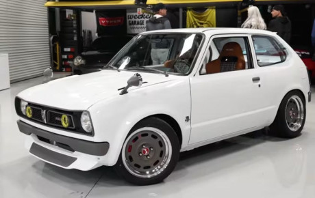 هوندا سیویک ۱۹۷۴ رستوماد