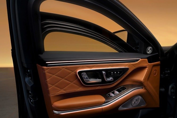 مرسدس‌ بنز S680 Guard