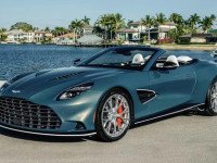 استون‌ مارتین ونکوئیش Volante Wave Edition