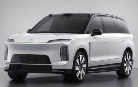 معرفی نیو ES9؛ بزرگ‌ترین شاسی‌بلند برقی چین با برد ۶۲۰ کیلومتر