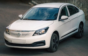  دانگ فنگ E70
