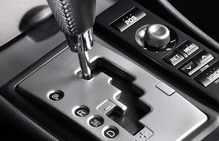علت گاز خوردن و حرکت نکردن ماشین اتومات چیست؟