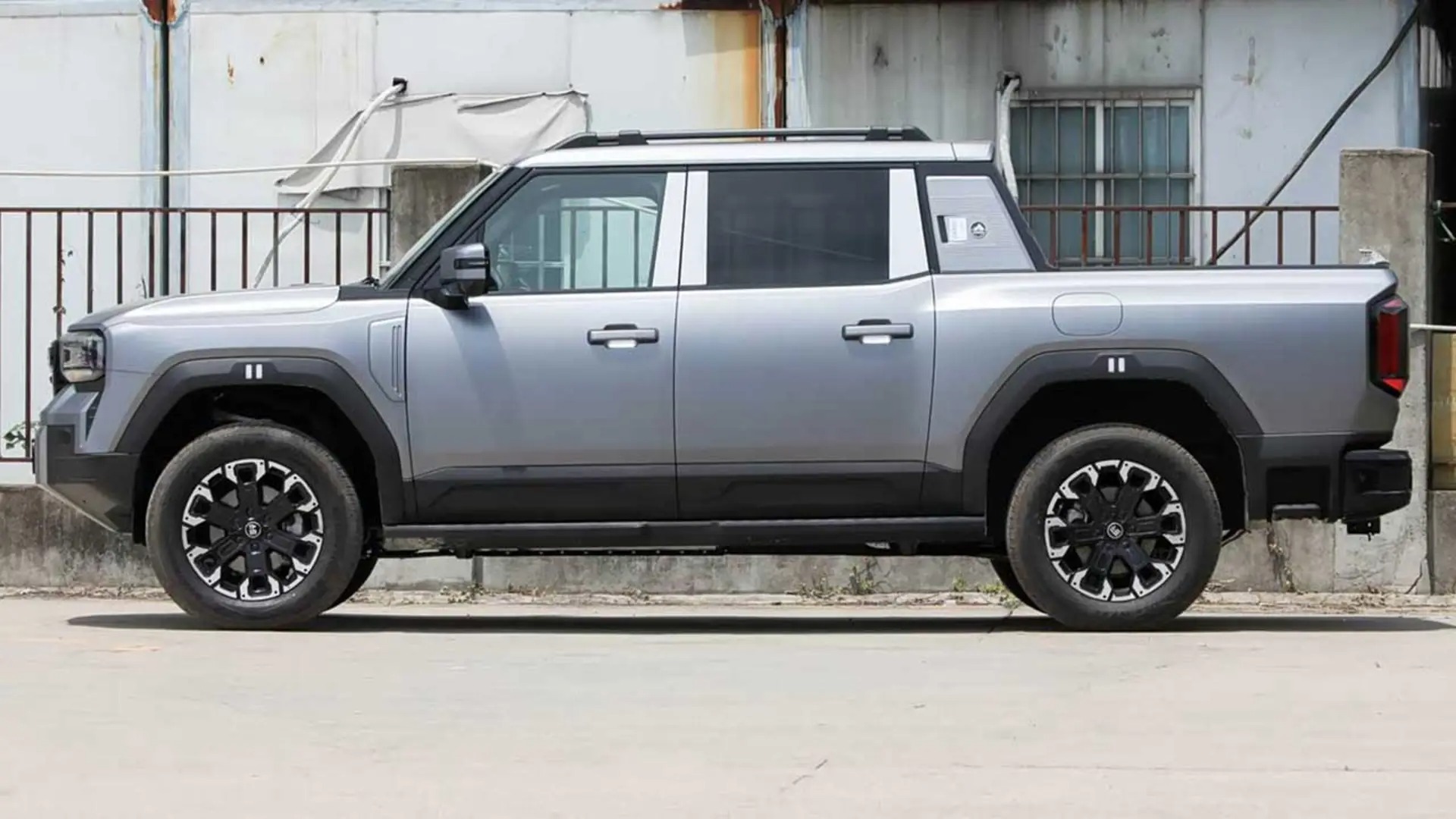 جتور F700