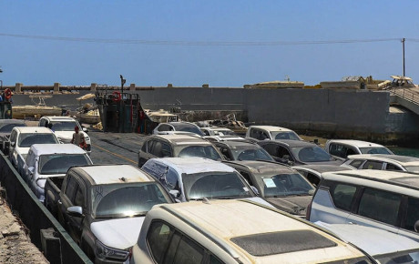 بازگشایی مسیر دریایی عمان به قشم؛ آغاز جدید واردات خودرو