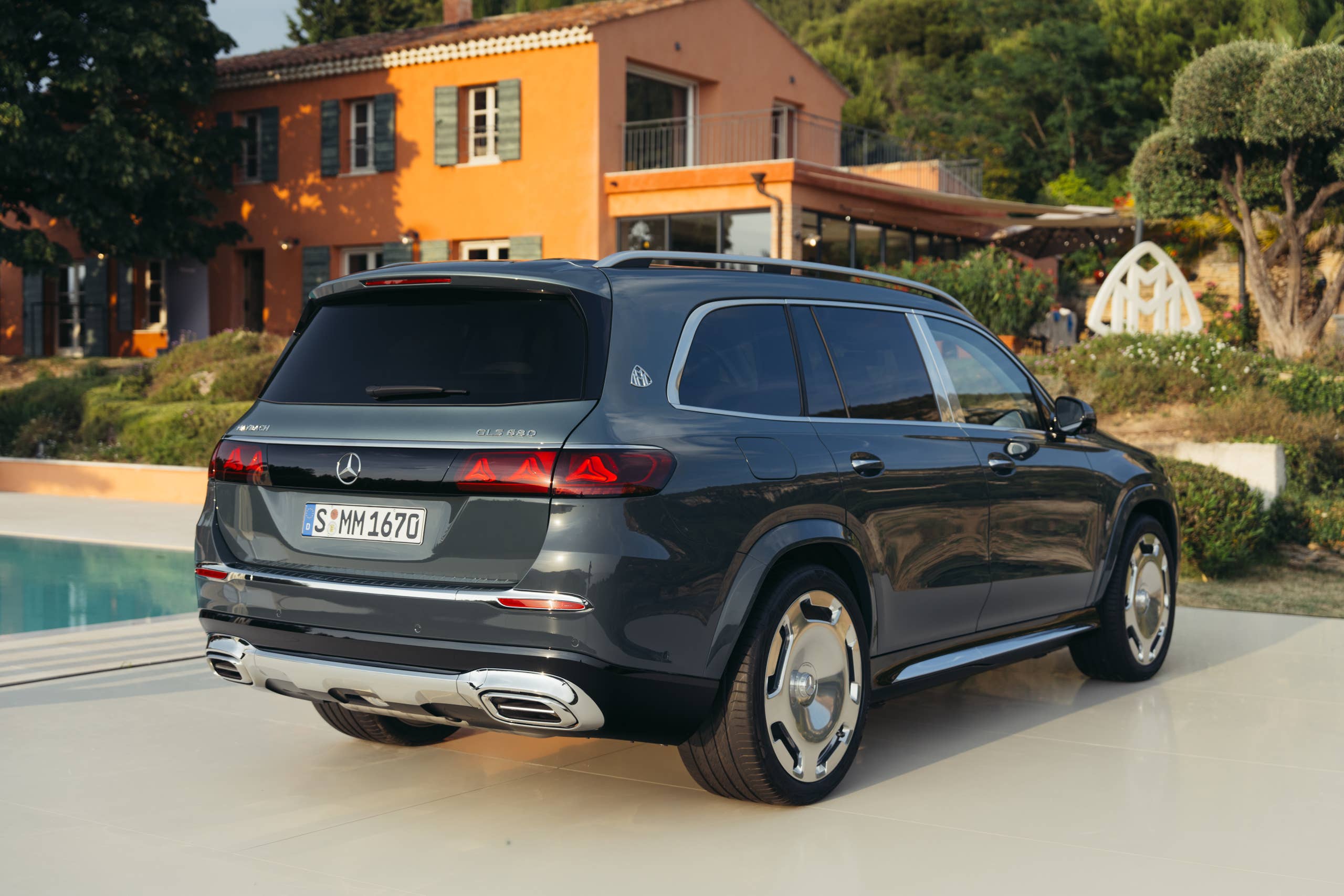 مرسدس میباخ GLS 680 مدل 2027
