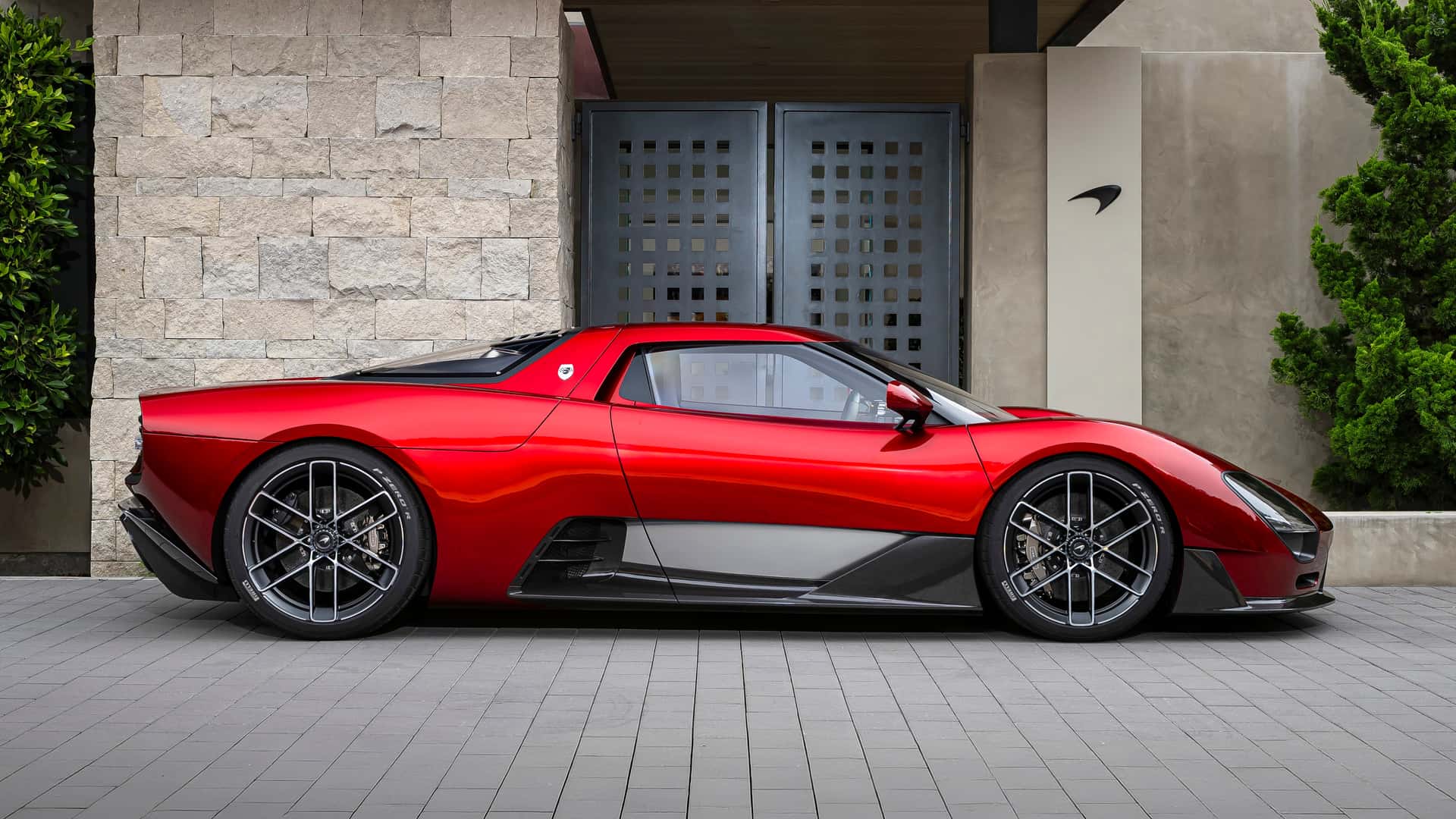 مک لارن McL 6GT