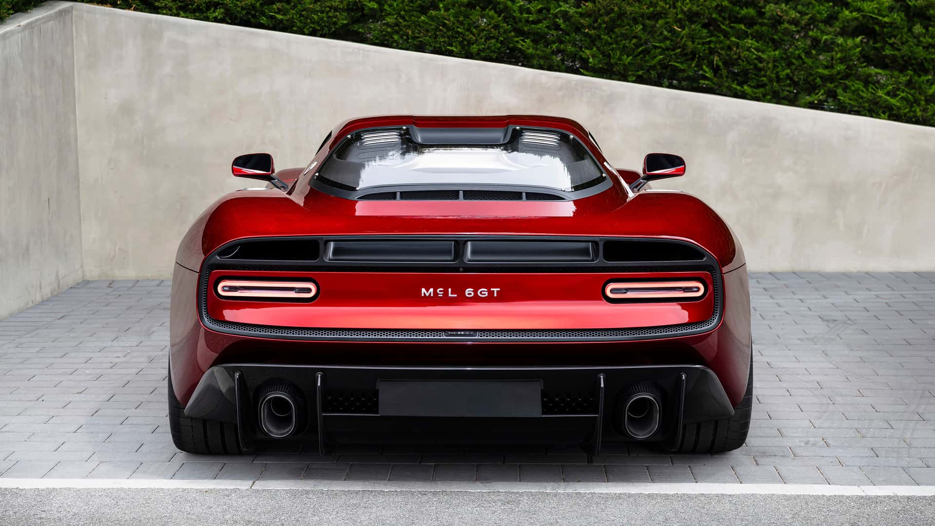 مک لارن McL 6GT