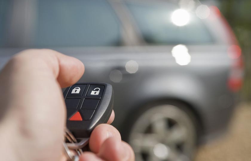 دلایل کار نکردن ریموت خودرو؛ بررسی کامل علت‌ها و روش‌های رفع مشکل
