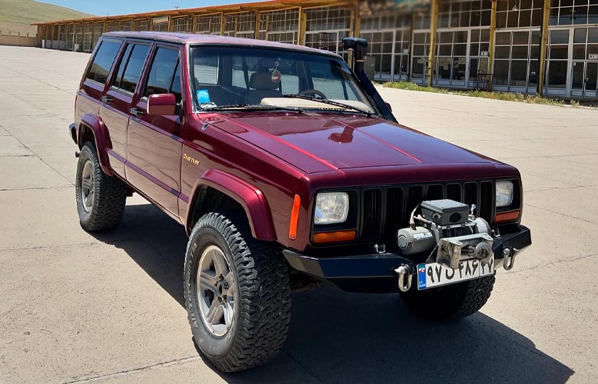 جیپ چروکی XJ