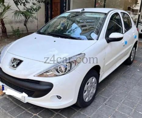 1404 , پژو 207i (سقف فلز) 