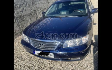  2010 , هیوندای آزرا (گرنجور) 