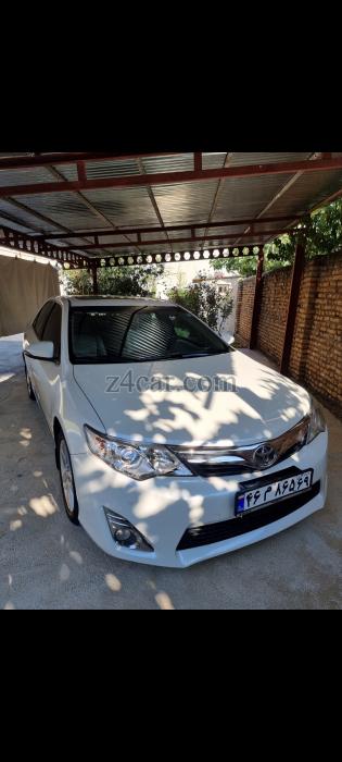 2014 , تویوتا کمری (GLX) 