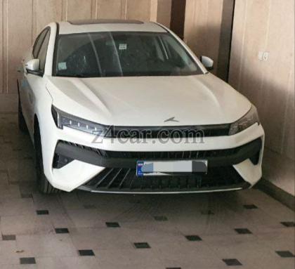 1404 , کی ام سی J7 