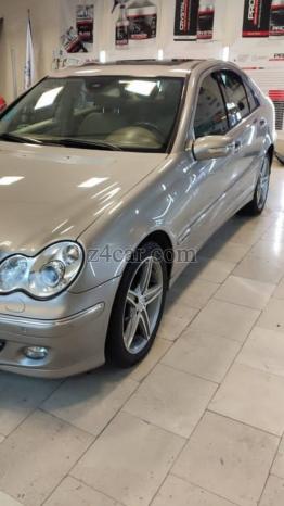 2006 , بنز کلاس C (C230) 