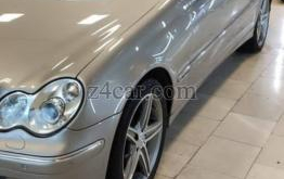  2006 , بنز کلاس C (C230) 