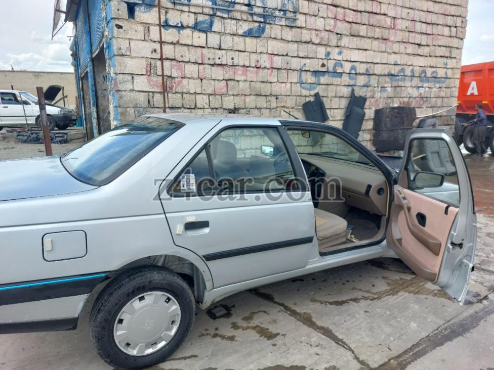 1391 , پژو 405 (GLX) 