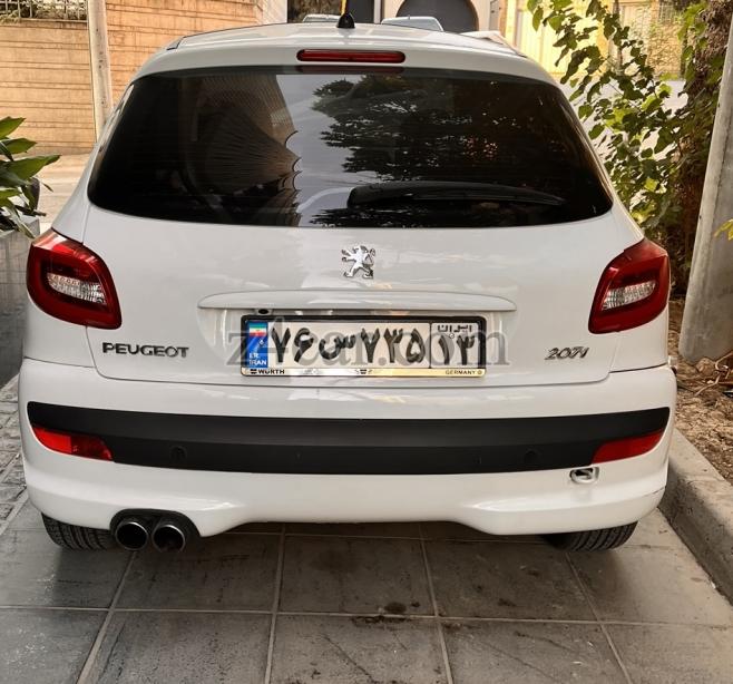 1401 , پژو 207i (سقف شیشه) 