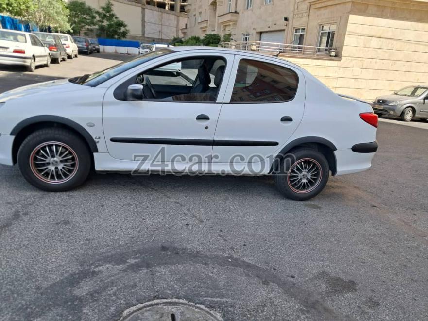 1393 , پژو 206 SD (V8) 