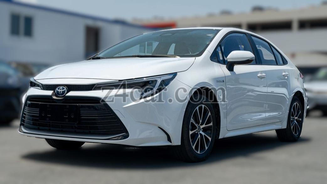 1402 , تویوتا لوین 