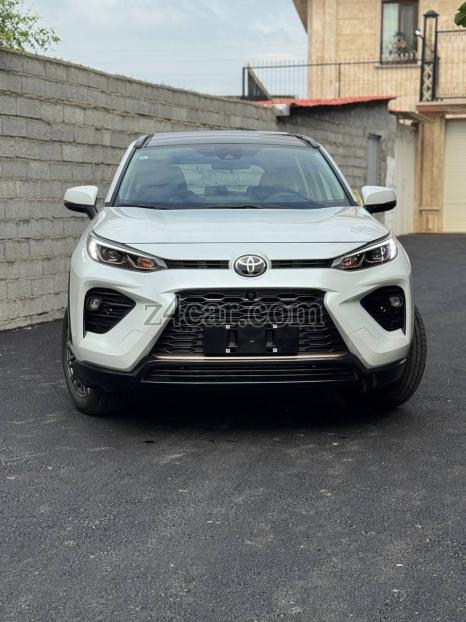 1404 , تویوتا هایلندر 