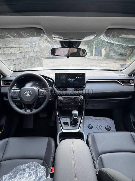 1404 , تویوتا هایلندر 