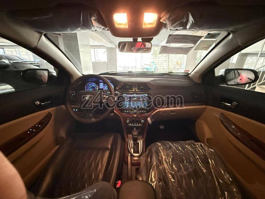 1404 , شاهین پلاس 